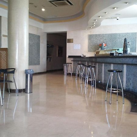 Hotel Ciudad De Fuenlabrada Exteriör bild