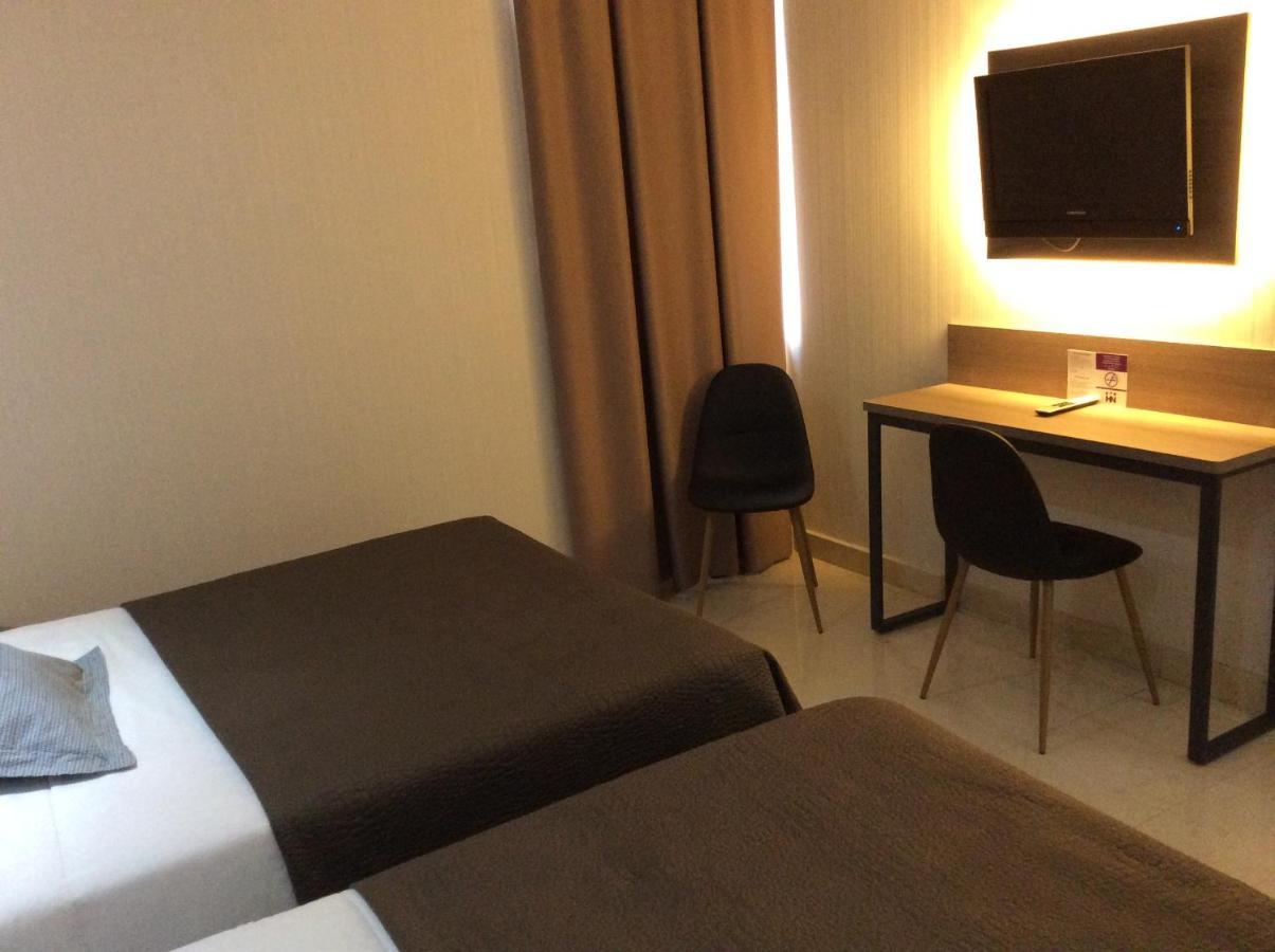 Hotel Ciudad De Fuenlabrada Exteriör bild